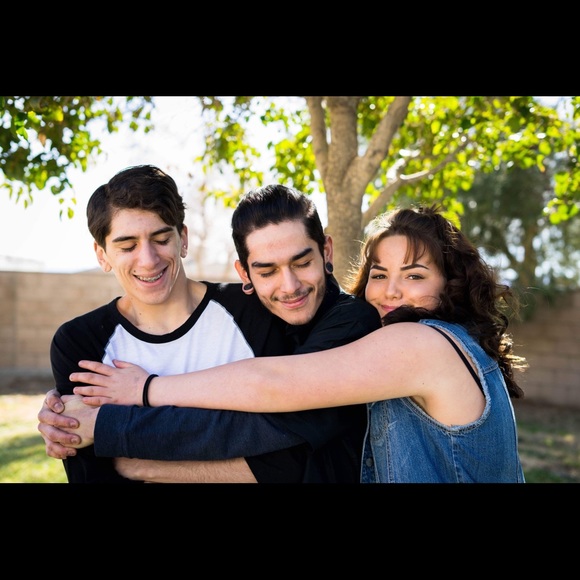 Meet your Posher, Brandi - Picture 2 of 3